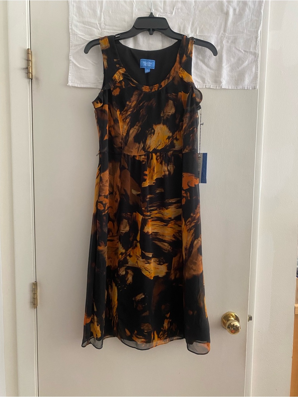 Simply Vera Vera Wang Black and Amber Print Sleeveless Women's Dress